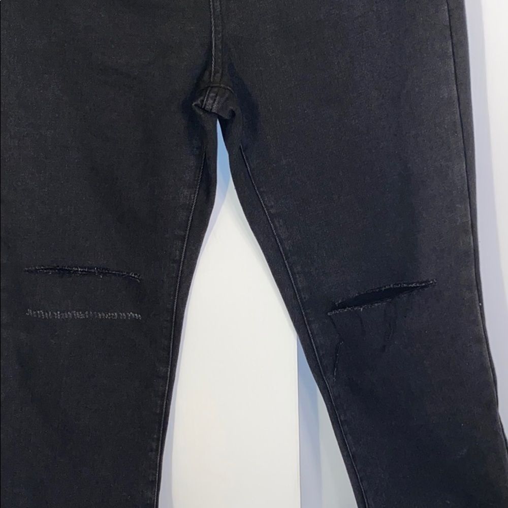 🆕Gianni Bini black ripped jeans 🌟Host Pick - Picture 4 of 9